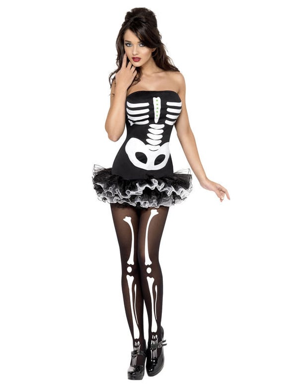 SexyFemme Skeleton prerušen s Halloween Tutu